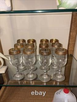 (12) Vintage. 7 Wine Glass In Real Gold And Etching. One Of A Kind