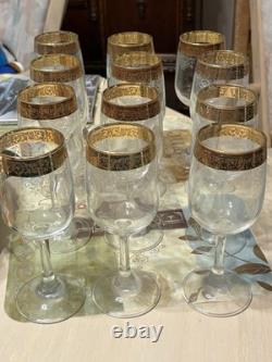 (12) Vintage. 7 Wine Glass In Real Gold And Etching. One Of A Kind