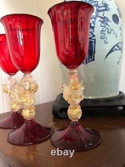 3 VINTAGE SALVIATI MURANO GOLD SPECK WINE GLASS Swan ruby red VENETIAN 8 5/8 T