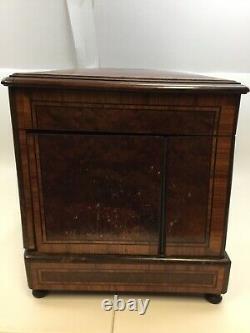 Antique Vintage Cellarette Mahogany Wood Wine Bar Case Set with Glasses