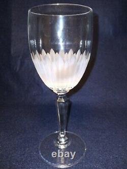 Dramatic Art Deco Style Frosted Etched Wine Glasses 6.75 Set Of 5