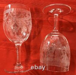 Four Vintage Etched Optic Wine Glasses, Unique shaped Fostoria pattern