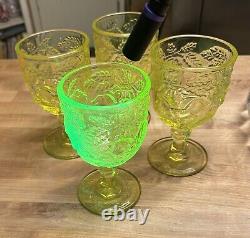 Lot of 4 VTG Yellow Green Uranium Vaseline Glass Footed Water/Wine Goblets