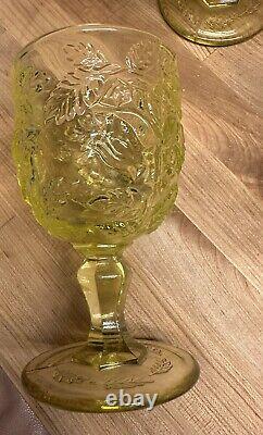 Lot of 4 VTG Yellow Green Uranium Vaseline Glass Footed Water/Wine Goblets