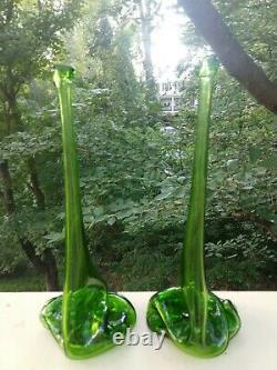 RARE PAIR VTG 1960s GREEN STRETCH MELTED 4/5 QUART GLASS WINE BOTTLES VASES 13