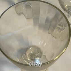 Set Vintage Wine Glasses withPaneled Design & Ribbed Stem Decorative Btm