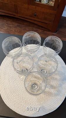 Set of 6 Etched Floral Pattern Clear Glass Wine Glasses