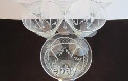 Set of 6 Vintage Retro Mint Condition Etched Wine Glasses. Ca. 1940-50's