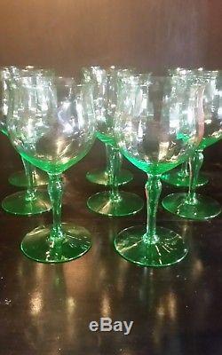 Set of 8 VINTAGE VASELINE Green URANIUM 7 Optic WINE GLASS GOBLETS