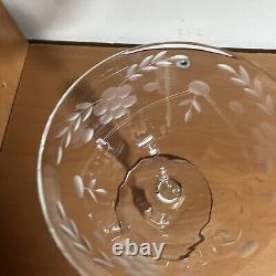 Six Vintage Crystal Wheat/Berry Etched Pattern Stemmed Wine Glasses 6 Tall 6oz