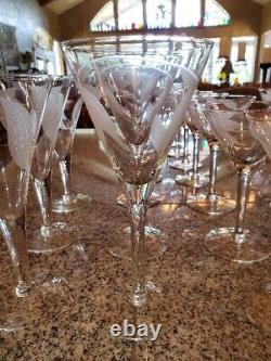 VNTG Total Of 28 WATER WINE Champ. Etc. STEMS Etched Dorothy THORPE Barware GLAM