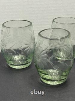 Vintage Hand Blown And Etched Green Stemless Wine Glasses 5 Total
