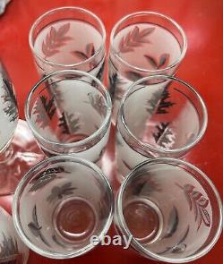 Vintage Libbey Frosted Leaf Design Bar Ware Water Wine Glasses Set Of 18 Silver