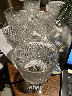 Vintage Stunning Cut-Crystal Wine Glass SIZE 6X4
