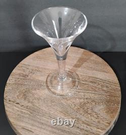 Vintage Teardrop Collection set of 6 Wine Glasses by Royal Leerdam