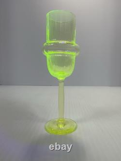 Vintage Uranium Wine Champagne Glass Riihimaen Lasi Sulttaani Yellow Vaseline
