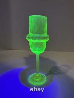 Vintage Uranium Wine Champagne Glass Riihimaen Lasi Sulttaani Yellow Vaseline