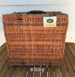 Wicker Picnic Basket Optima 2-Person Wine And Cheese Vintage Willow Suitcase